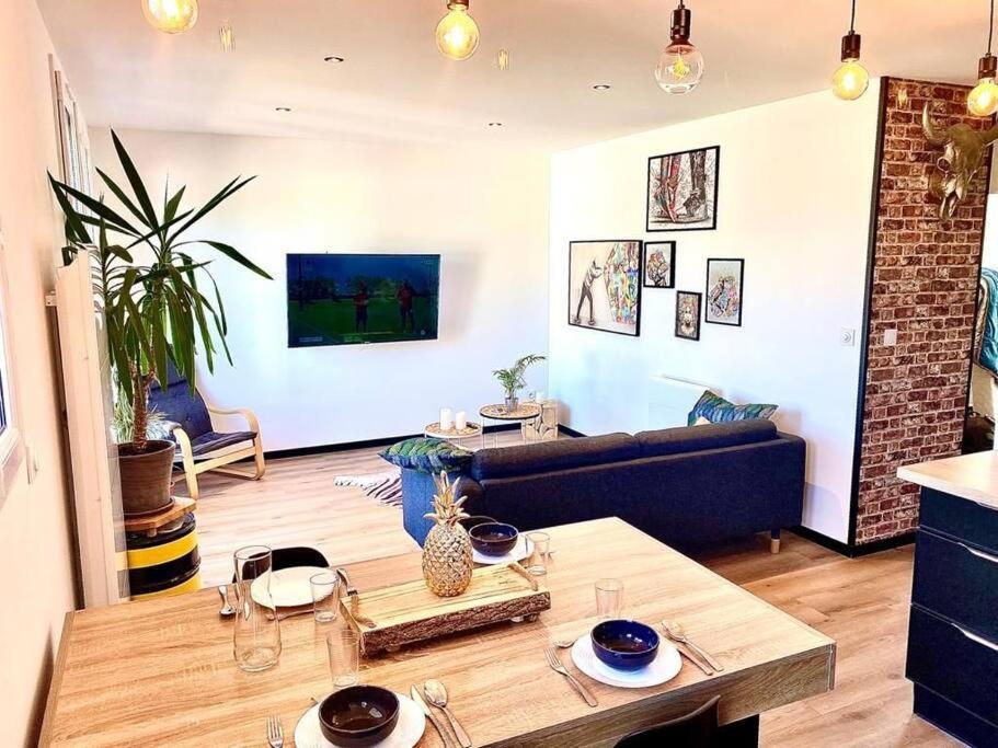 *Superbe Appartement Moderne* Lourdes Bagian luar foto